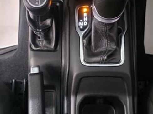 Used 2021 Jeep Wrangler Sport image 19