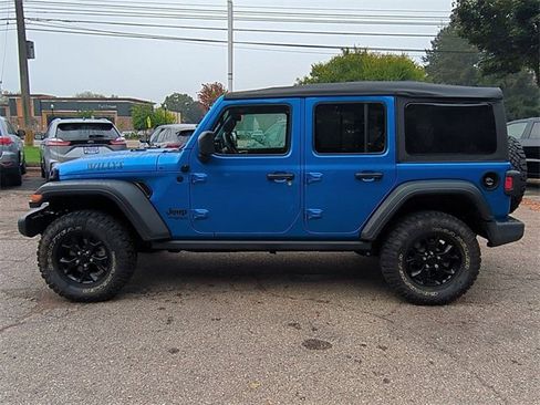 Used 2021 Jeep Wrangler Unlimited Sport image 2