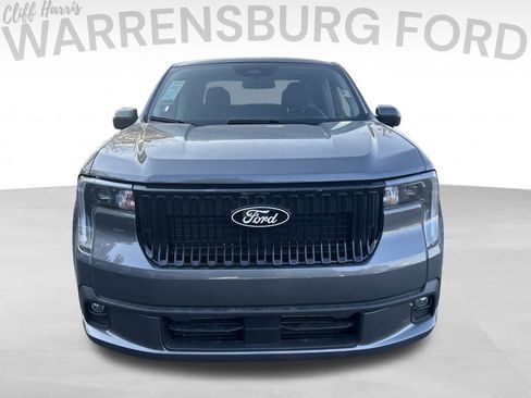 New 2025 Ford Maverick Lobo image 10