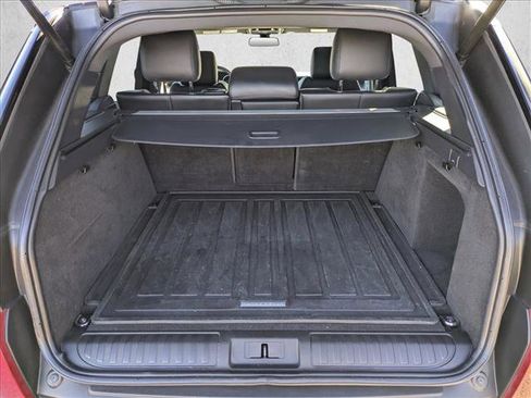 Used 2016 Land Rover Range Rover Sport SE image 6