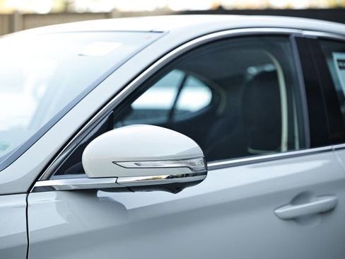 New 2026 Genesis G70 2.5T Prestige image 12