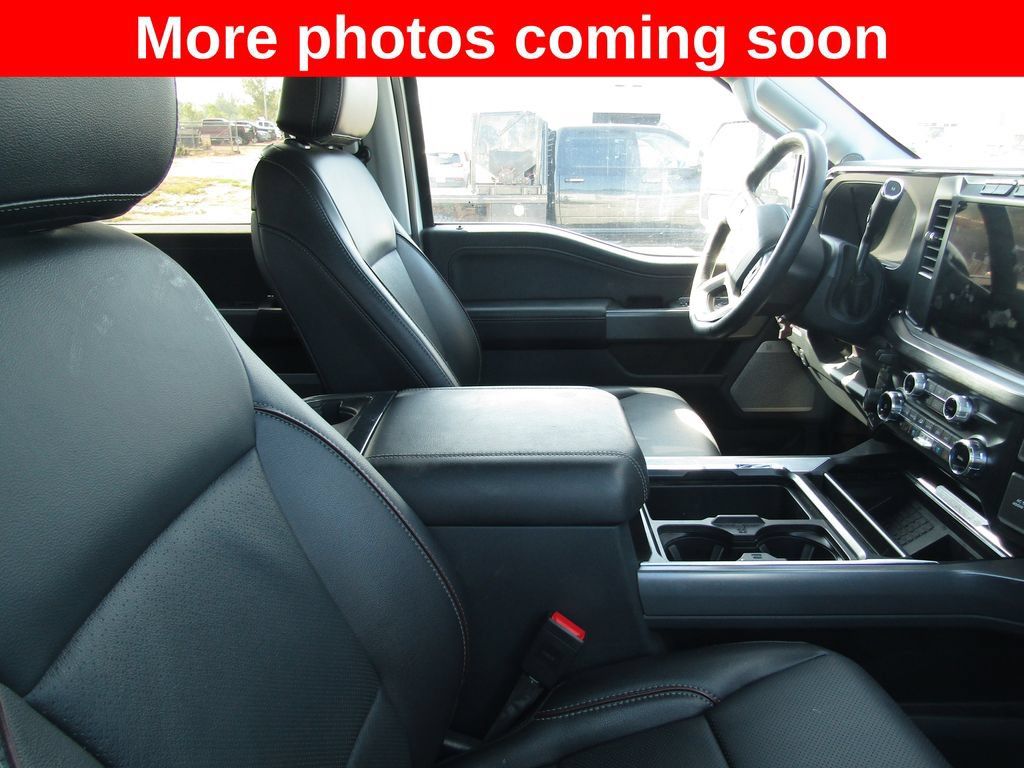 Used 2024 Ford F350 Lariat w/ Chrome Package AWD/4WD image 11