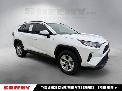 Certified 2021 Toyota RAV4 XLE image 1