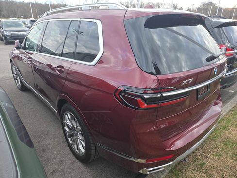 Used 2024 BMW X7 xDrive40i w/ Parking Assistance Package image 7
