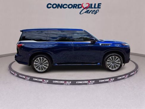 Used 2025 INFINITI QX80 Luxe AWD/4WD image 7