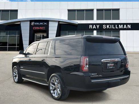 Used 2020 GMC Yukon XL Denali w/ Open Road Package image 4