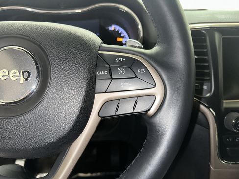 Used 2015 Jeep Grand Cherokee Altitude image 20