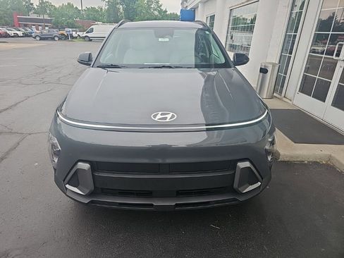 Used 2026 Hyundai Kona SEL Sport FWD image 3