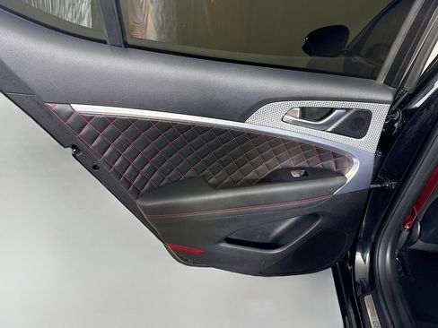 Used 2023 Genesis G70 3.3T w/ Sport Prestige Package image 26