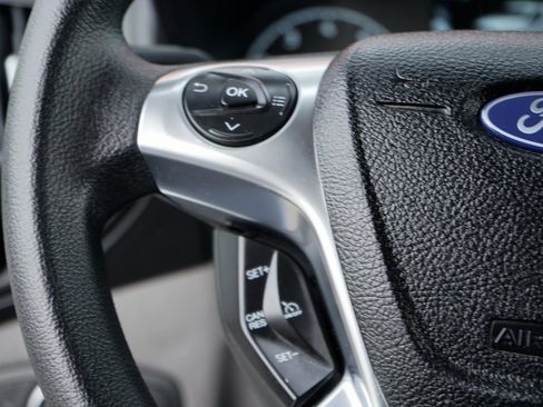 Used 2022 Ford Transit Connect XL image 24