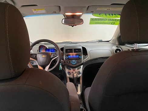 Used 2013 Chevrolet Sonic LT image 22