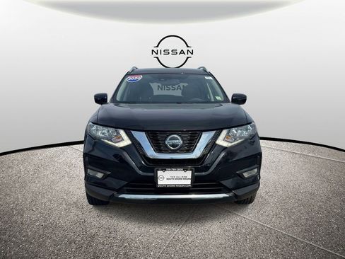 Used 2020 Nissan Rogue SL image 2