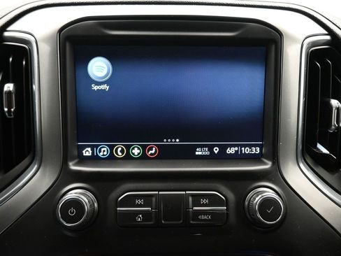 Used 2019 Chevrolet Silverado 1500 RST image 19