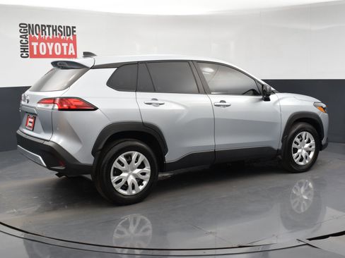 Used 2024 Toyota Corolla Cross L image 4