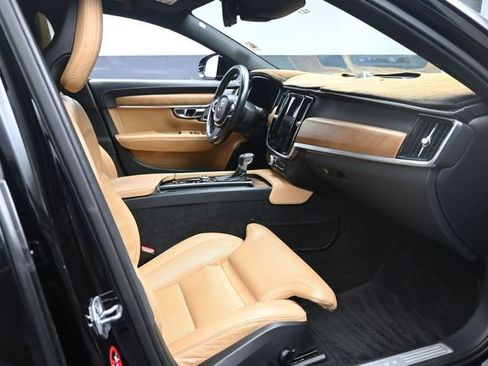 Used 2017 Volvo S90 T6 Inscription w/ Vision Package AWD/4WD image 28