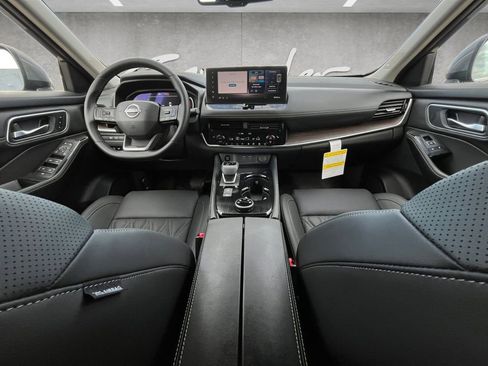 New 2026 Nissan Rogue Platinum image 20