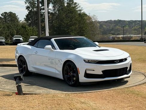 Used 2022 Chevrolet Camaro SS image 9