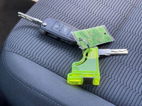 Used 2014 Volkswagen Beetle 2.5 image 29