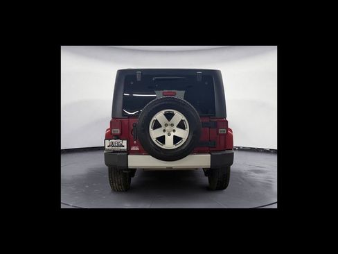 Used 2012 Jeep Wrangler Unlimited Sahara w/ Dual Top Group AWD/4WD image 5