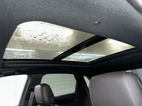 New 2026 Cadillac XT5 Premium Luxury w/ LPO, Floor Liner Package image 7