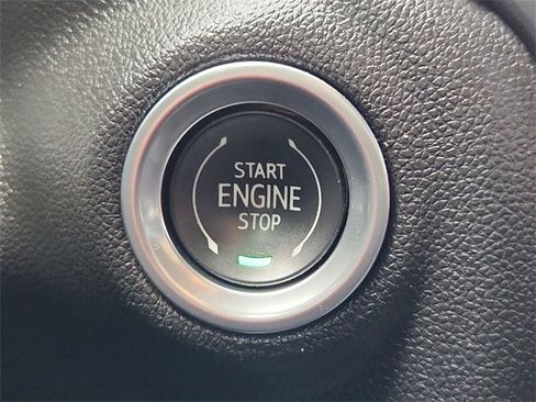 Used 2021 Chevrolet Silverado 1500 LT Trail Boss w/ Convenience Package II image 16