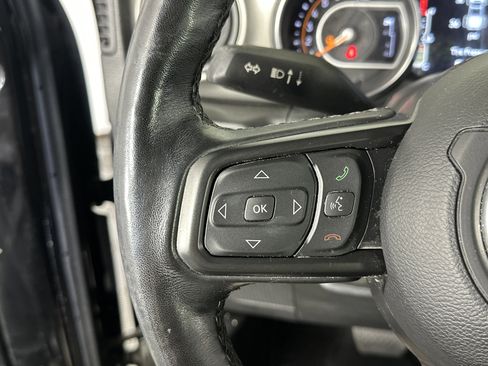 Used 2021 Jeep Gladiator Sport image 29