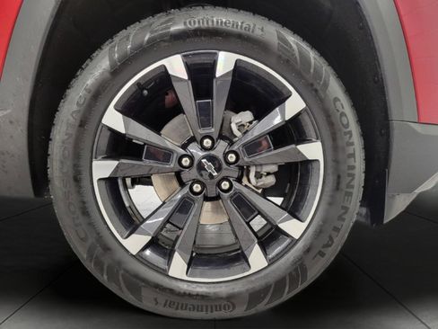 Certified 2025 Chevrolet Equinox RS image 4