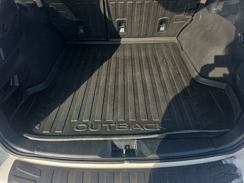 Used 2019 Subaru Outback 2.5i Limited w/ Protection Package #1 image 23