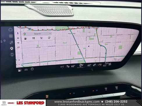 Used 2025 Buick Enclave Preferred w/ Power Package FWD image 32