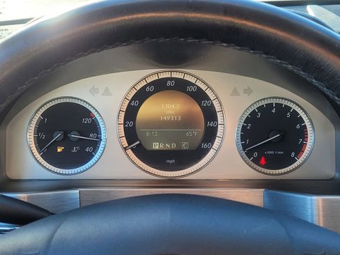 Used 2010 Mercedes-Benz GLK 350 4MATIC image 16