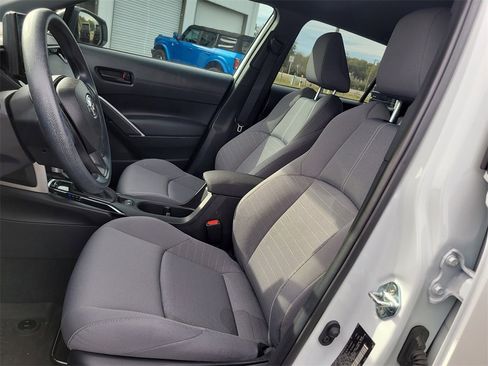 Used 2025 Toyota Corolla Cross AWD Hybrid image 15