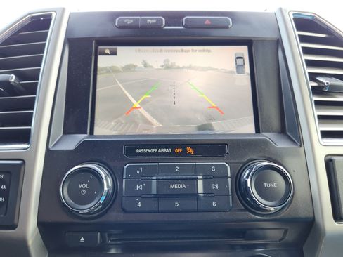 Used 2015 Ford F150 Lariat AWD/4WD image 20