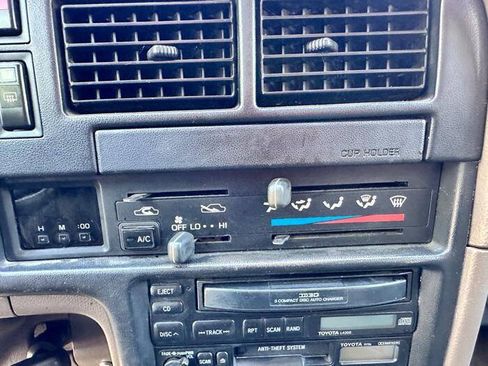 Used 1995 Toyota 4Runner SR5 AWD/4WD image 38