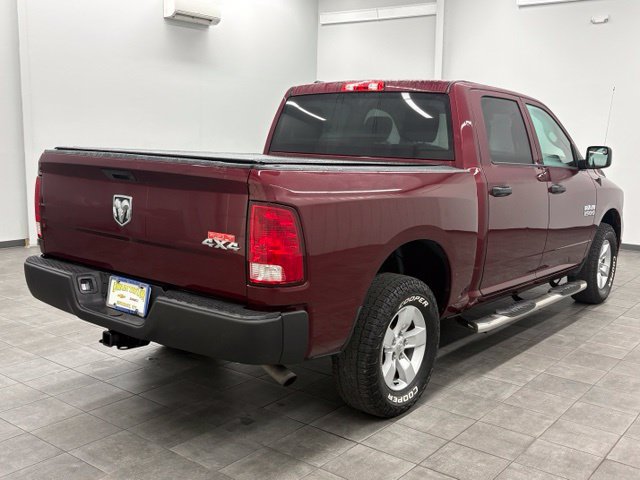 Used 2017 RAM 1500 Express AWD/4WD image 2