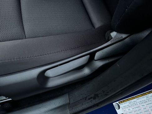 Used 2025 Toyota Prius LE image 23