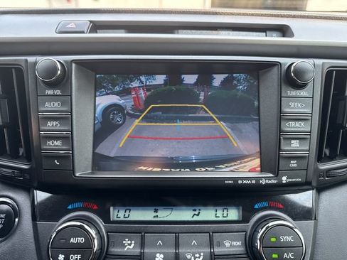 Used 2016 Toyota RAV4 XLE w/ Convenience Package FWD image 13