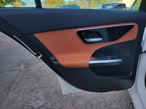 Certified 2025 Mercedes-Benz C 300 Sedan image 10