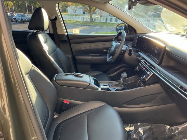 Used 2025 Hyundai Tucson SEL AWD/4WD image 41