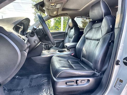 Used 2018 Acura MDX FWD w/ Advance Package image 3