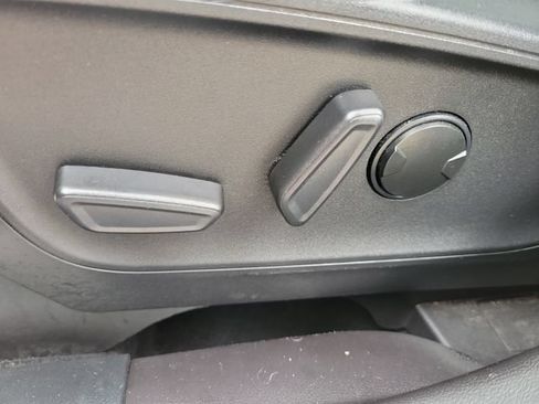 Used 2023 Ford Escape Platinum AWD/4WD image 20