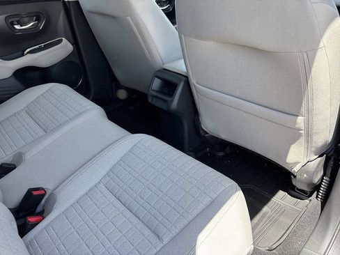 New 2027 Honda HR-V LX image 10
