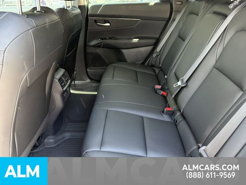 Certified 2025 Nissan Murano SV image 49