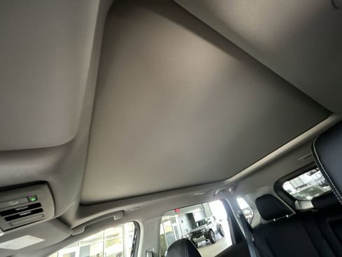 Certified 2023 Nissan Rogue SL AWD/4WD image 24