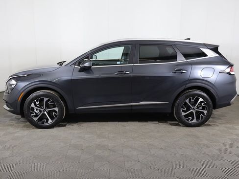 Used 2023 Kia Sportage EX image 17