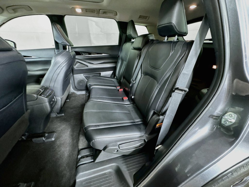 Certified 2024 INFINITI QX60 Pure FWD image 33