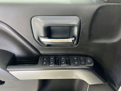 Used 2015 Chevrolet Silverado 2500 LT image 18