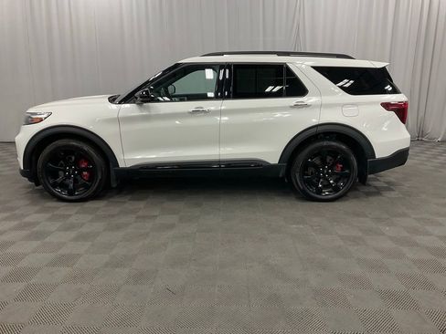 Used 2023 Ford Explorer ST w/ Technology Package image 7