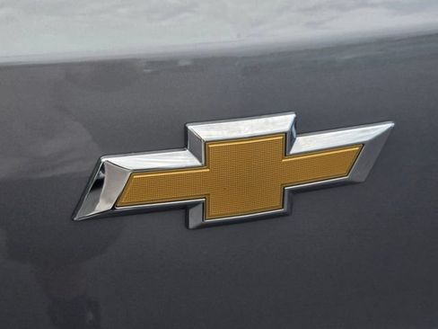 Used 2025 Chevrolet TrailBlazer LT AWD/4WD image 17