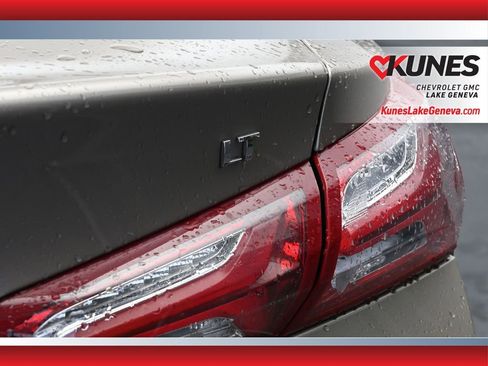 Used 2024 Chevrolet Malibu LT FWD image 13