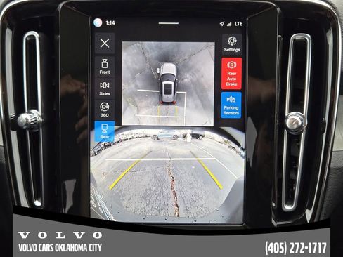 Certified 2025 Volvo XC40 B5 Plus image 17